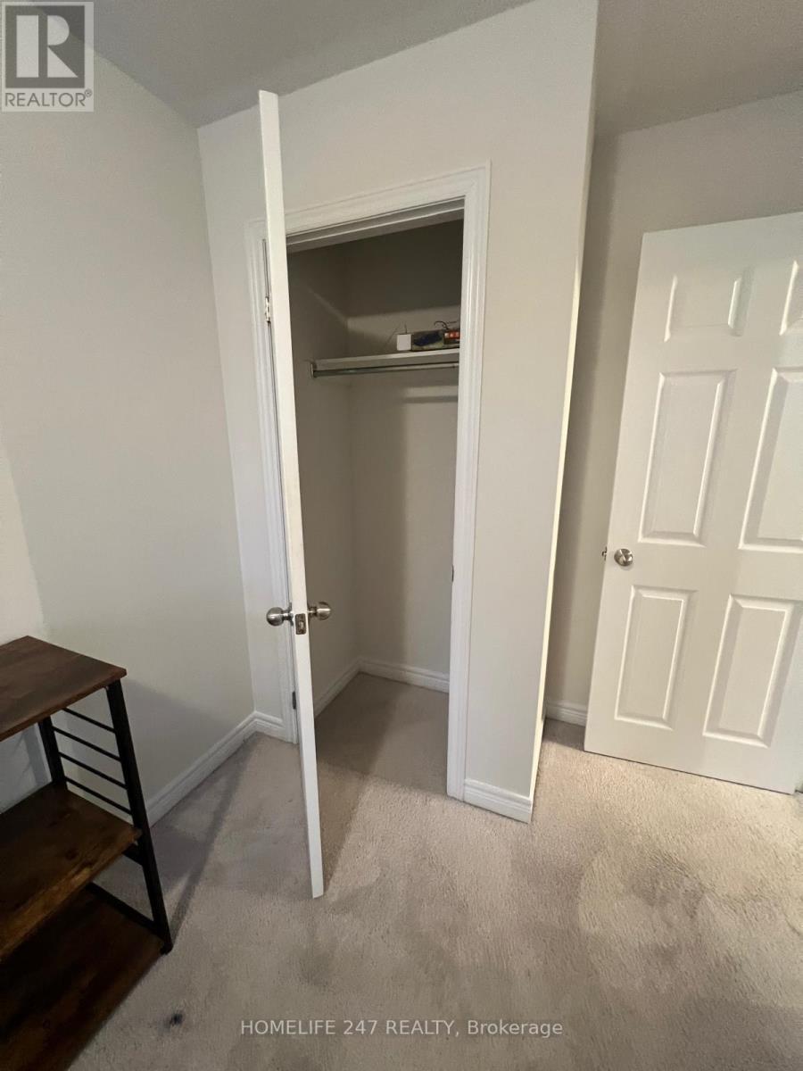 3969 Leonardo Street, Burlington, ON - Indoor Photo Showing Other Room