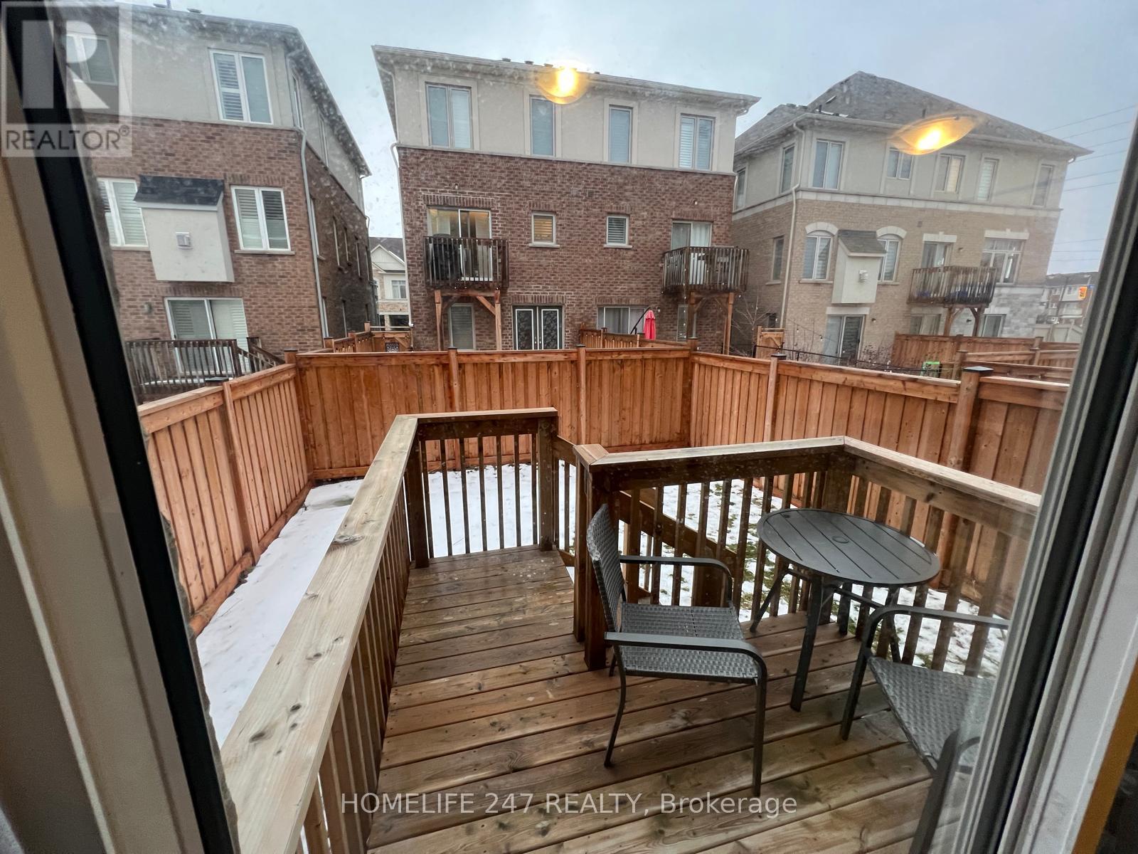 3969 Leonardo Street, Burlington, ON - Outdoor With Exterior