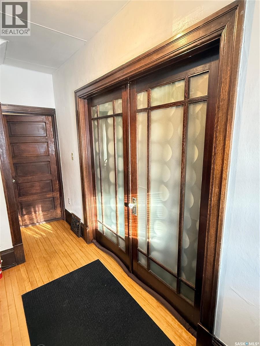 1 Prairie Avenue, Weyburn, SK - Indoor Photo Showing Other Room