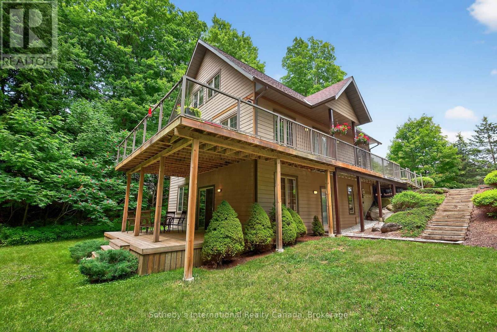 28 Big Tree Circle, Mulmur, ON - Outdoor With Deck Patio Veranda