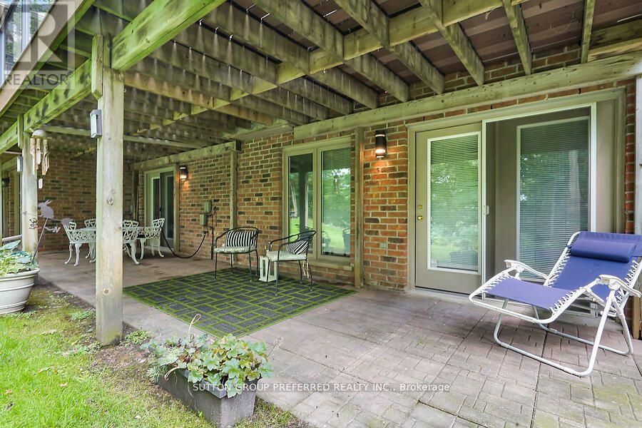 6 - 398 Old Riverside Drive, London North (North N), ON - Outdoor With Deck Patio Veranda