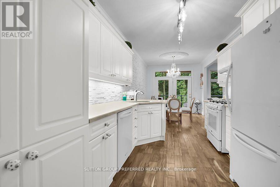 6 - 398 Old Riverside Drive, London North (North N), ON - Indoor