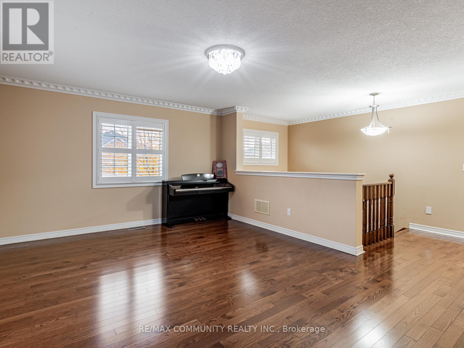 27 Windyton Avenue, Markham, ON - Indoor