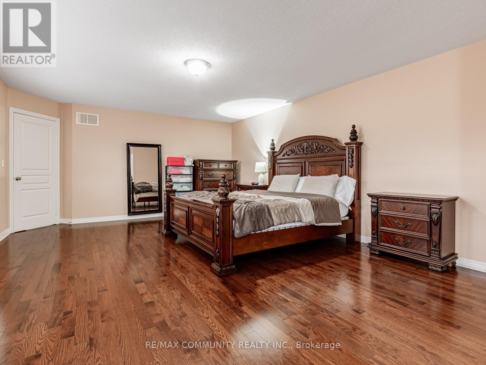 27 Windyton Avenue, Markham, ON - Indoor Photo Showing Bedroom