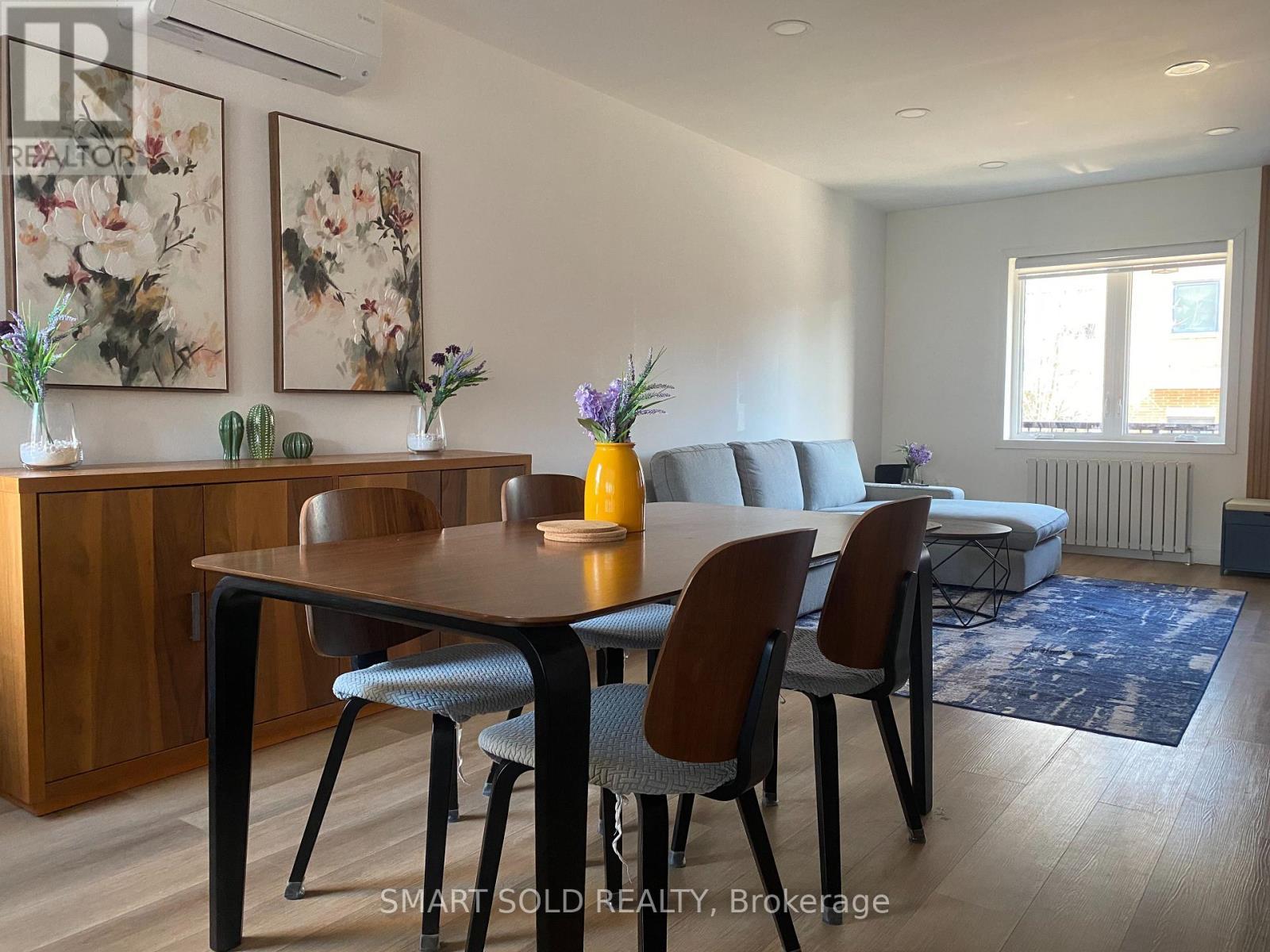 42 Arnold Avenue, Toronto, ON - Indoor Photo Showing Dining Room