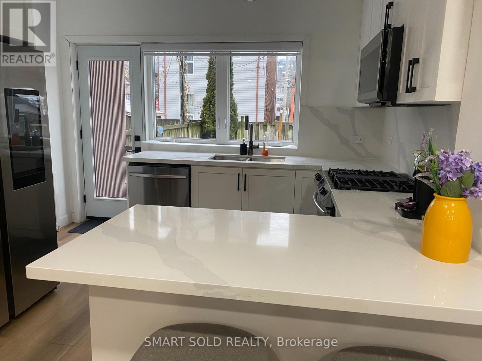 42 Arnold Avenue, Toronto, ON - Indoor Photo Showing Kitchen With Double Sink