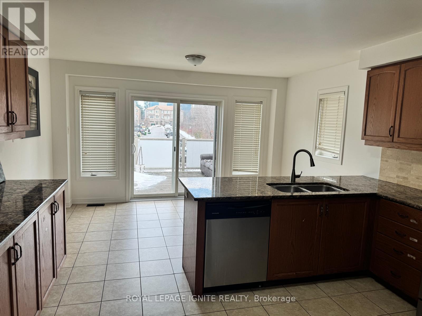 1309 Danforth Road, Toronto, ON - Indoor Photo Showing Kitchen With Double Sink
