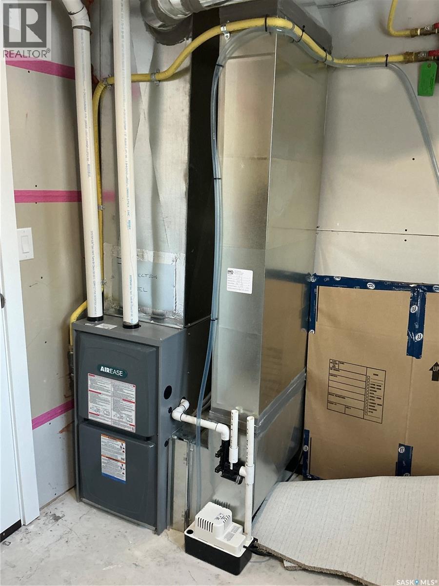 2309 Herman Avenue, Saskatoon, SK - Indoor Photo Showing Basement