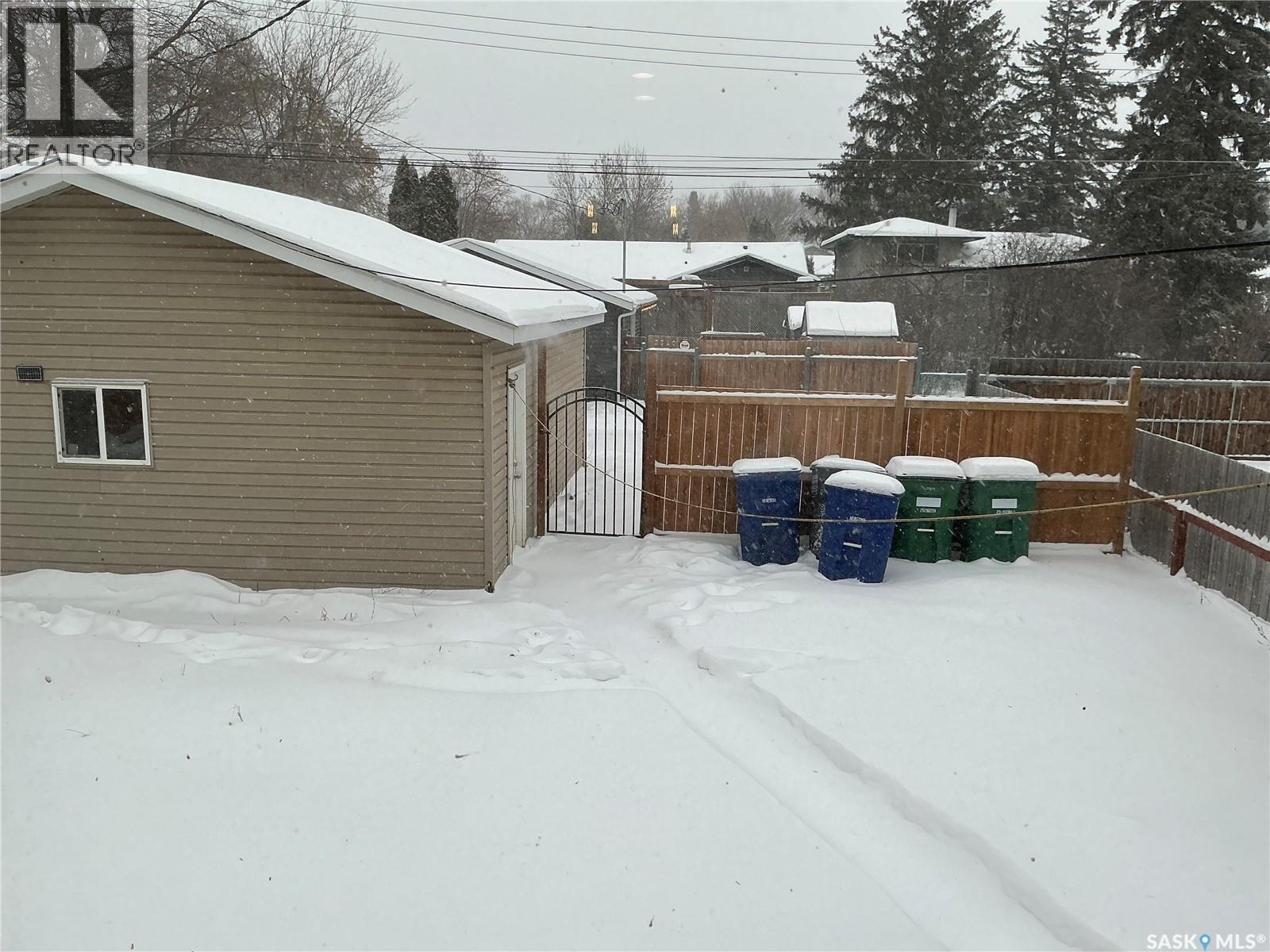 2309 Herman Avenue, Saskatoon, SK - Outdoor