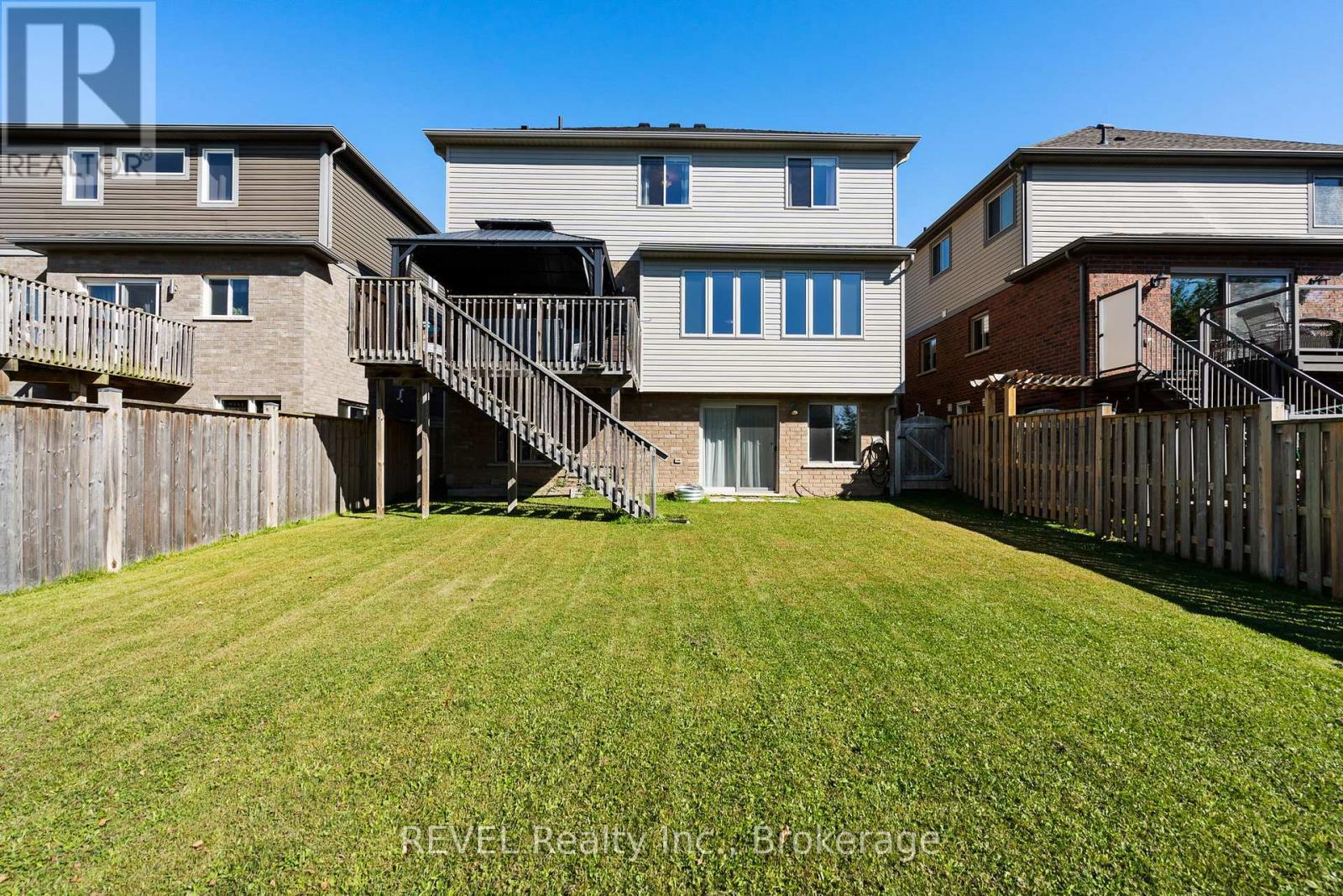 5767 Osprey Avenue, Niagara Falls (Forestview), ON - Outdoor With Deck Patio Veranda With Exterior