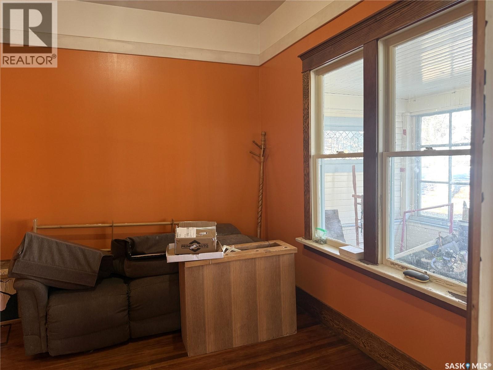 310 Bounty Street, Conquest, SK - Indoor