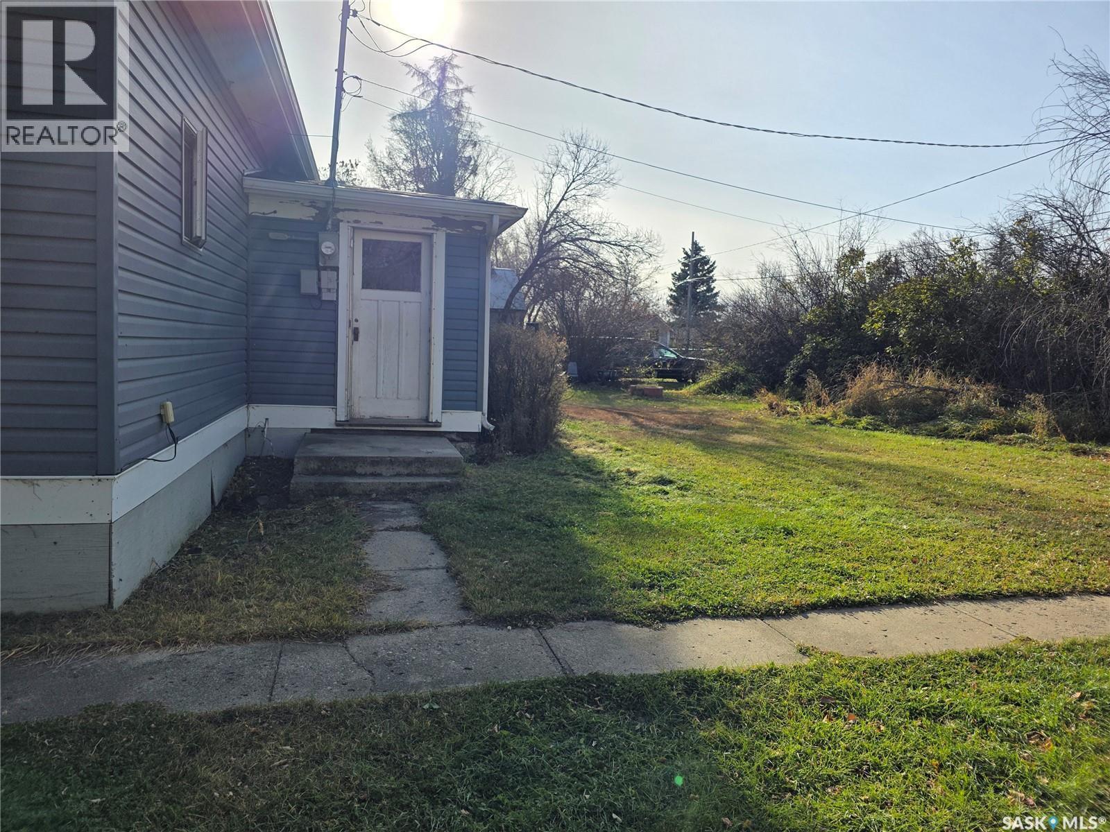 310 Bounty Street, Conquest, SK - Outdoor