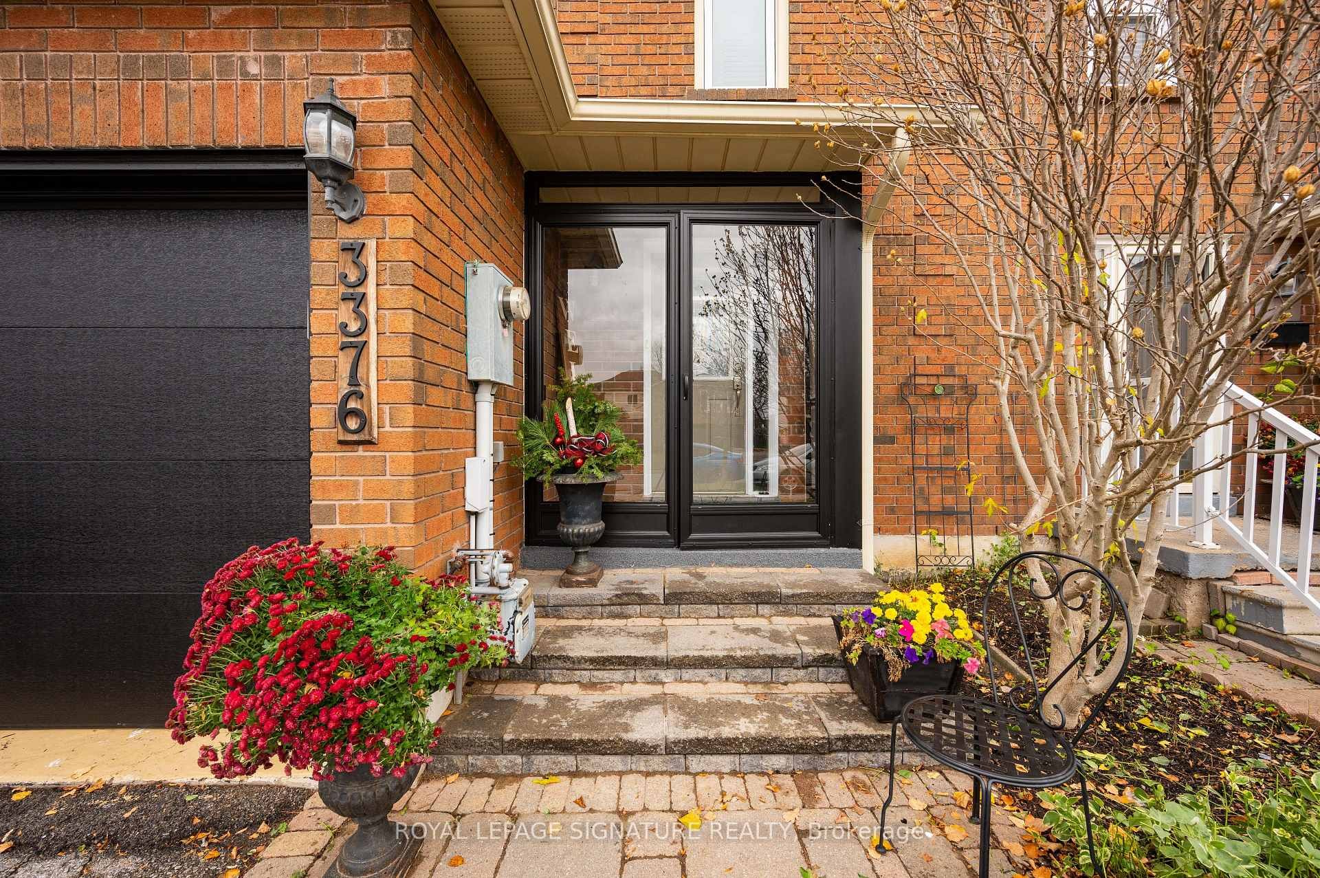 3376 Nighthawk Trail, Mississauga, ON - Outdoor