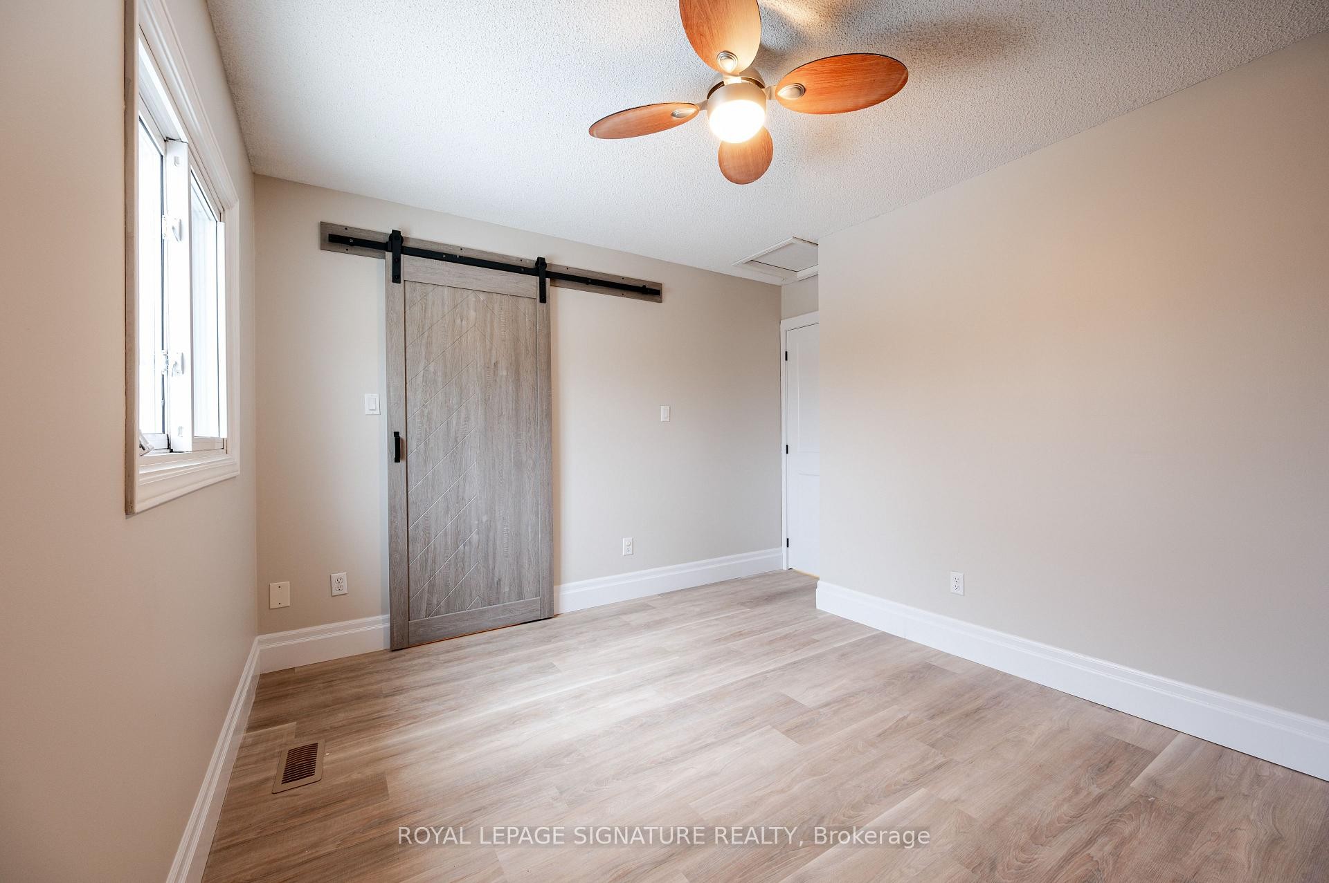 3376 Nighthawk Trail, Mississauga, ON - Indoor Photo Showing Other Room