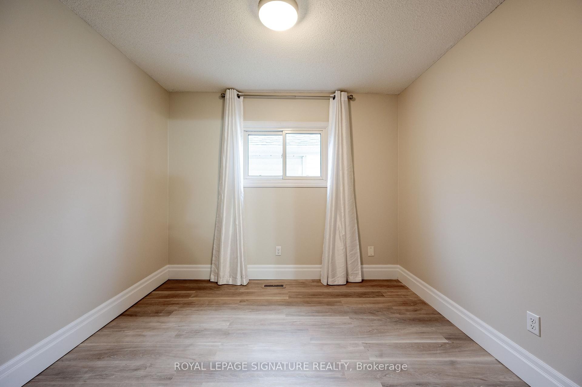 3376 Nighthawk Trail, Mississauga, ON - Indoor Photo Showing Other Room