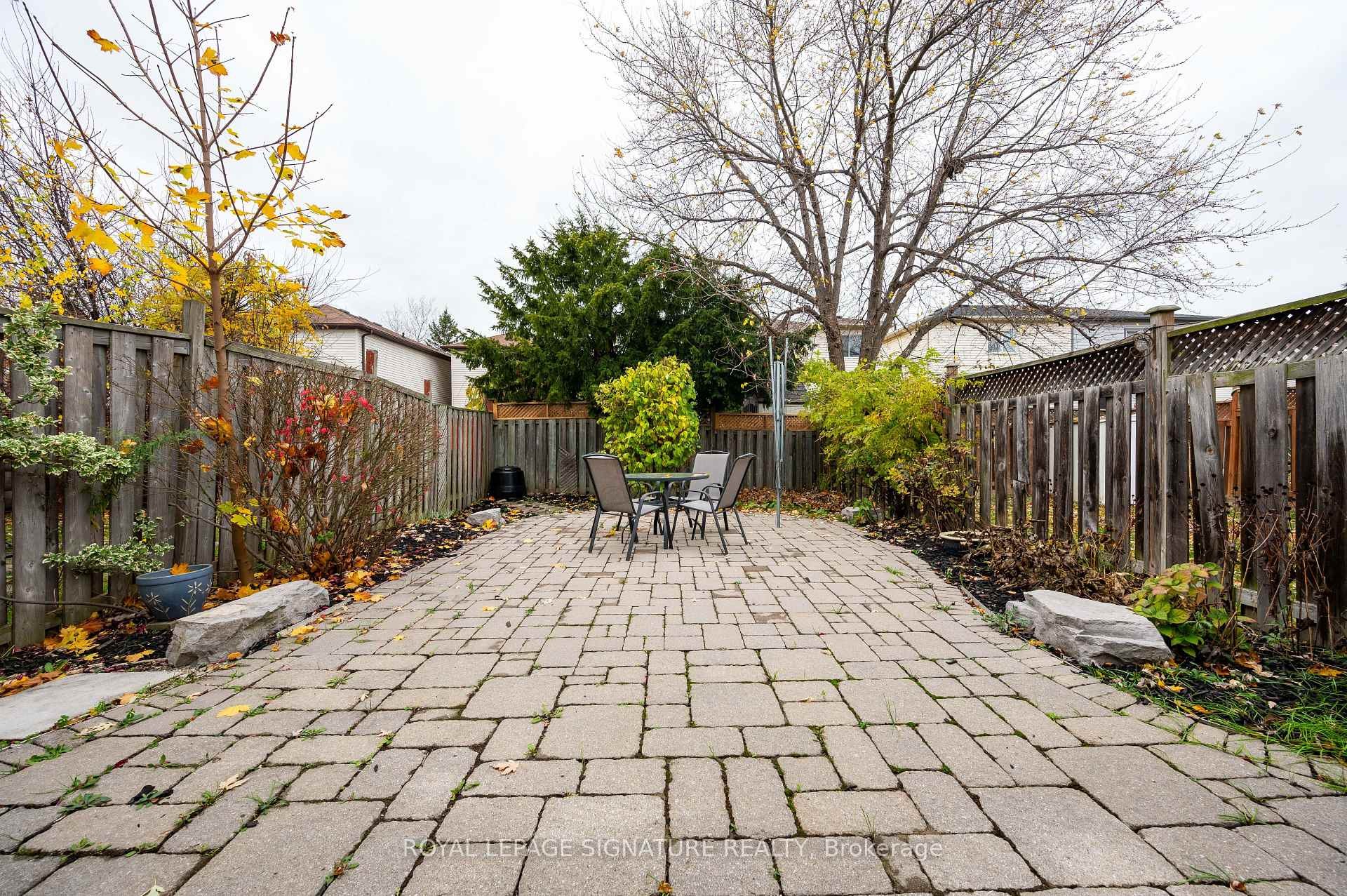 3376 Nighthawk Trail, Mississauga, ON - Outdoor