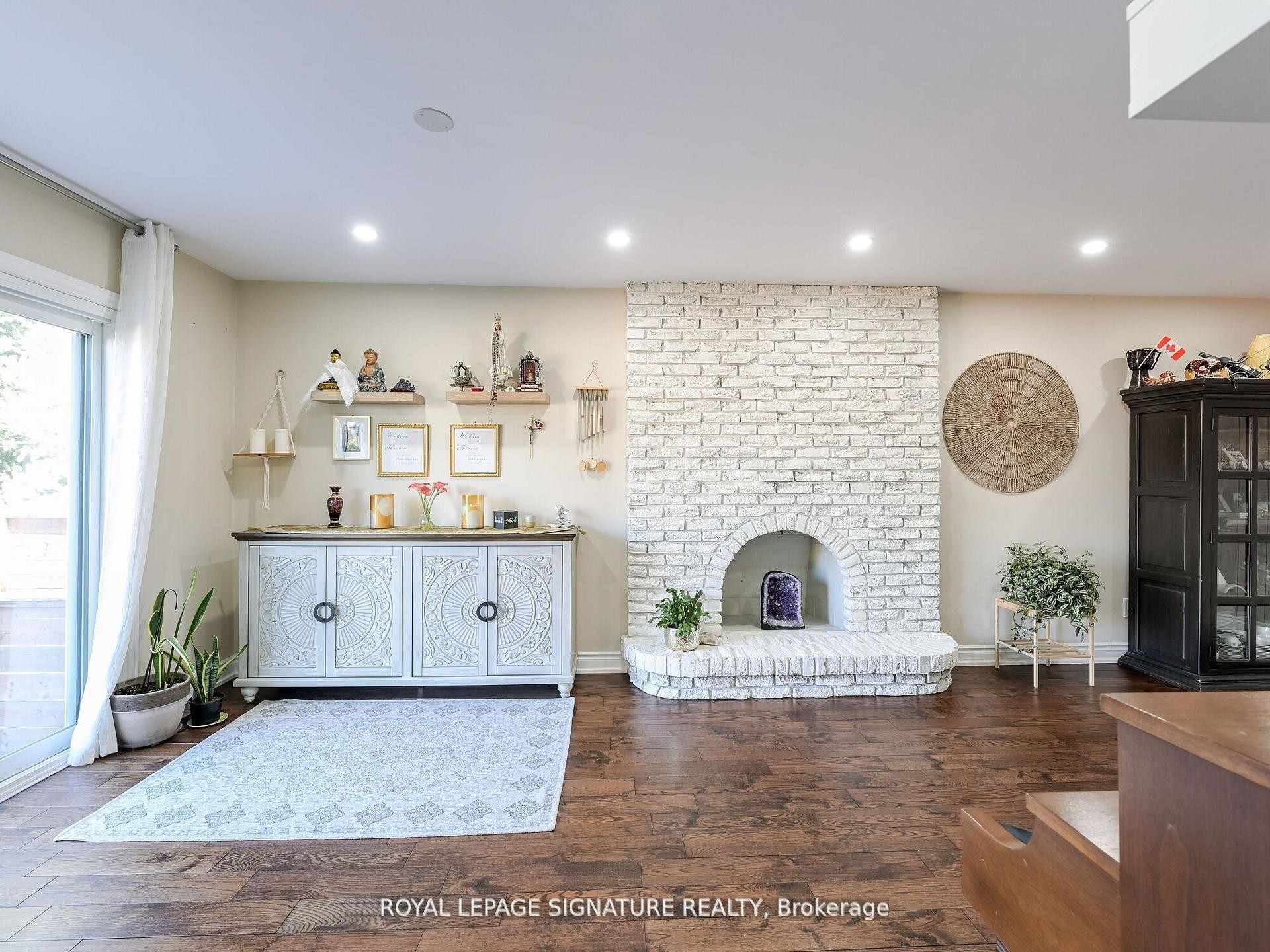 281 Mcgill Street, Mississauga, ON - Indoor