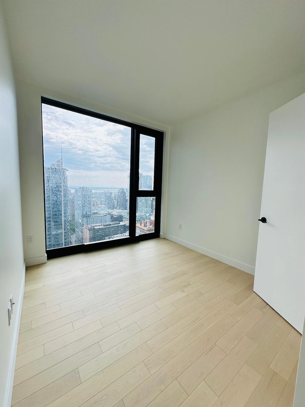 Bedroom - 3701-1245 Rue De Bleury, Montréal (Ville-Marie), QC - Indoor Photo Showing Other Room