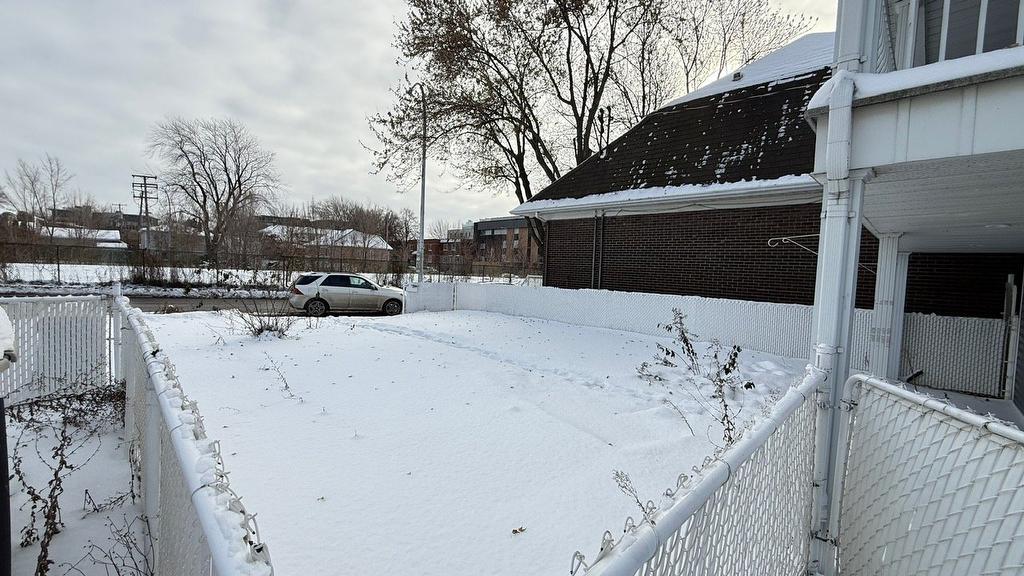 Exterior - 11373 Rue Victoria, Montréal-Est, QC - Outdoor