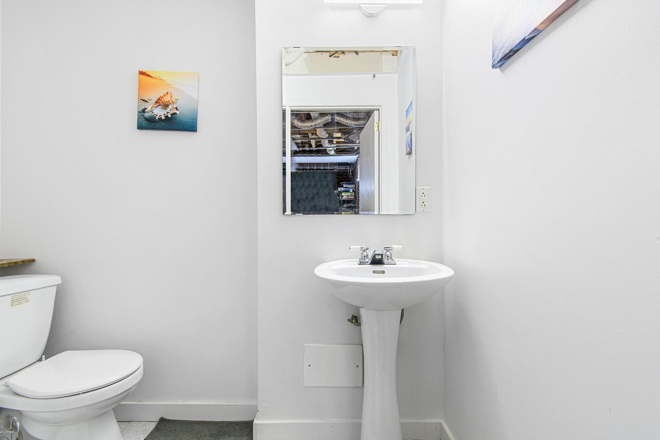 Salle d'eau - 115 Rue Kenny, Lachute, QC - Indoor Photo Showing Bathroom