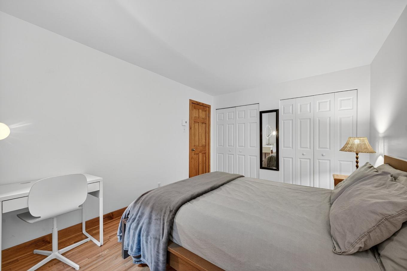 Chambre à coucher principale - 3526A Av. Coloniale, Montréal (Le Plateau-Mont-Royal), QC - Indoor Photo Showing Bedroom