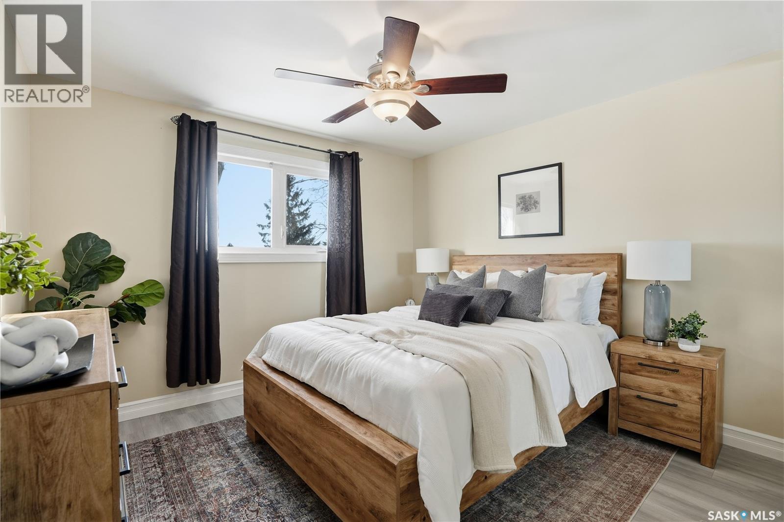 67 Hatton Crescent, Regina, SK - Indoor Photo Showing Bedroom