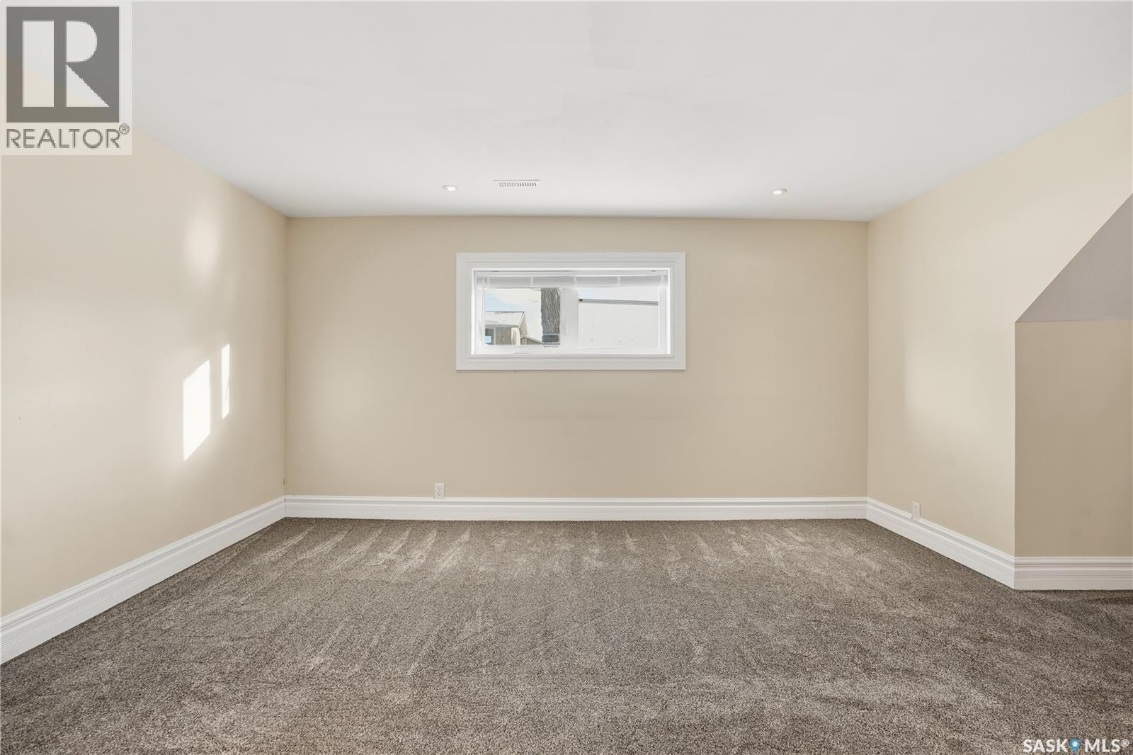 67 Hatton Crescent, Regina, SK - Indoor Photo Showing Other Room