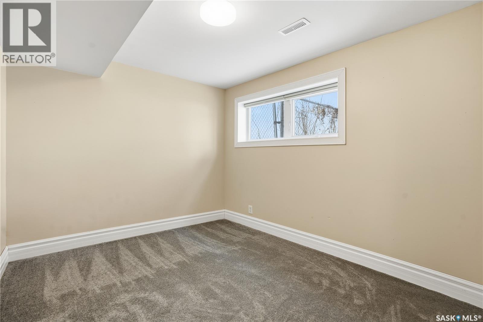 67 Hatton Crescent, Regina, SK - Indoor Photo Showing Other Room