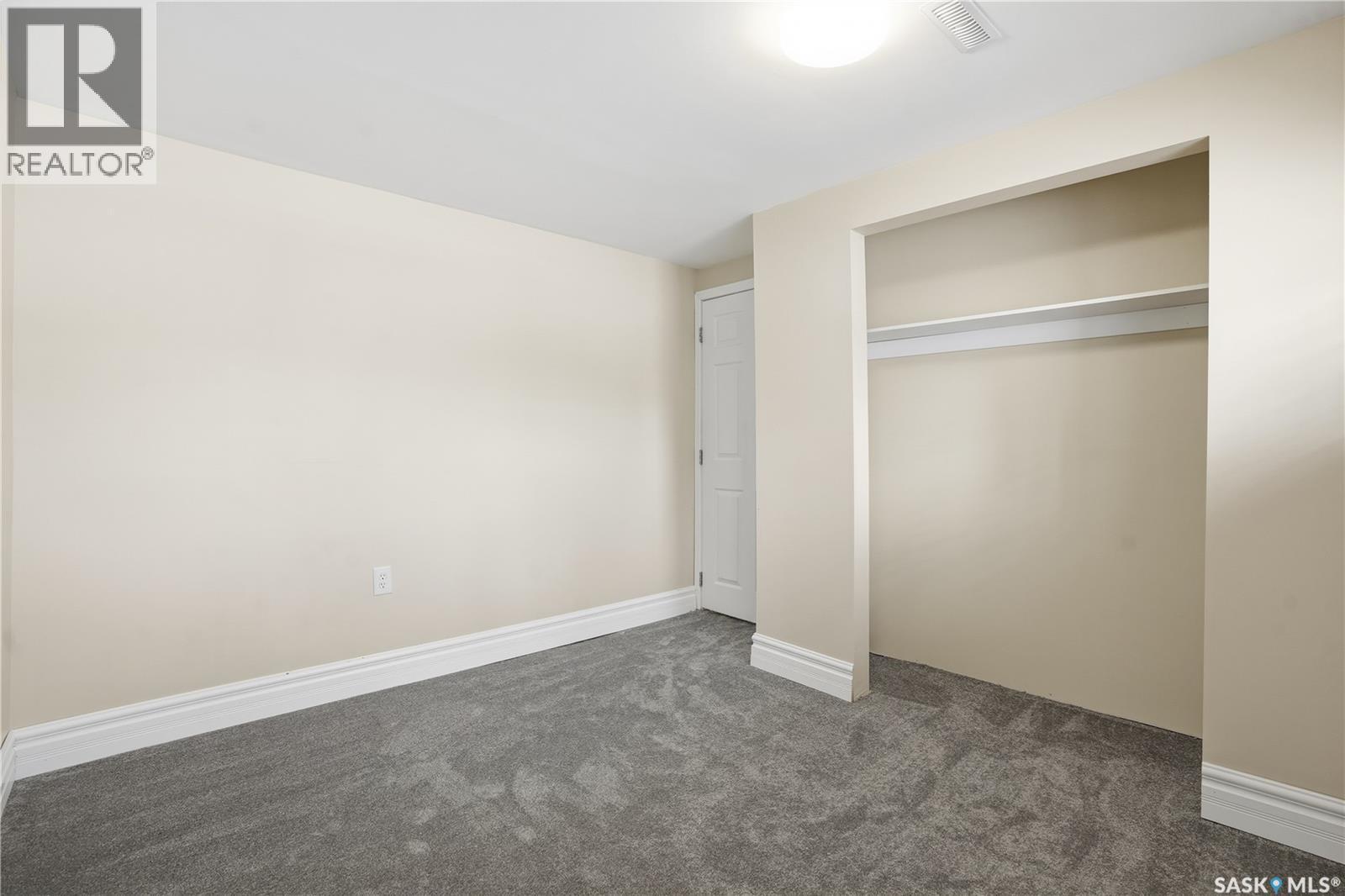 67 Hatton Crescent, Regina, SK - Indoor Photo Showing Other Room