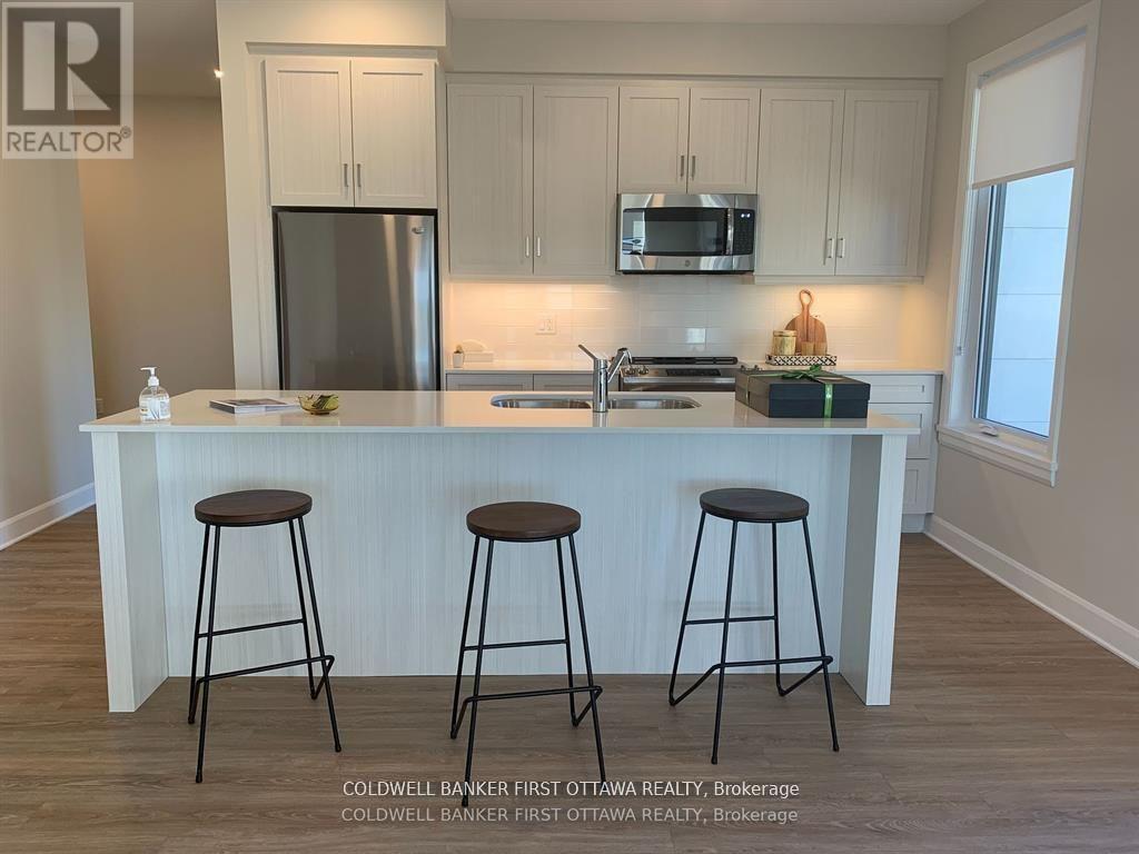 105 - 130 Boundstone Way, Ottawa, ON - Indoor Photo Showing Kitchen With Double Sink