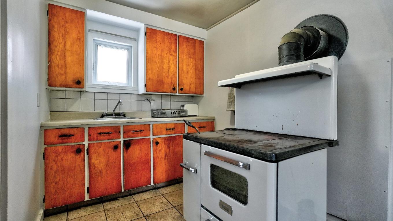 Cuisine - 6805 127E Rue, Saint-Georges, QC - Indoor Photo Showing Kitchen