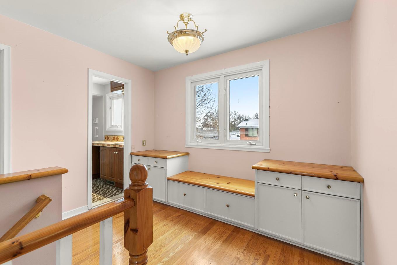 Hall - 1380 Av. Kingsley, Dorval, QC - Indoor Photo Showing Other Room