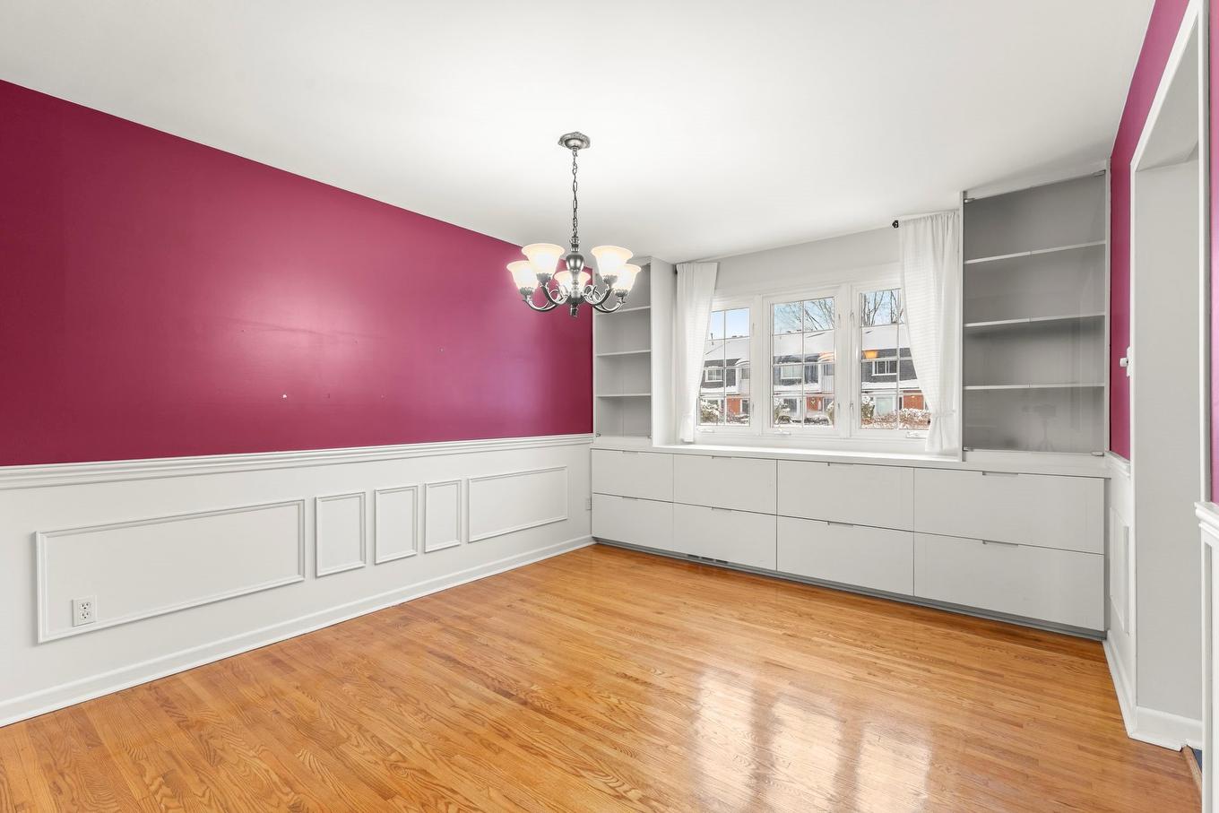 Dining room - 1380 Av. Kingsley, Dorval, QC - Indoor Photo Showing Other Room