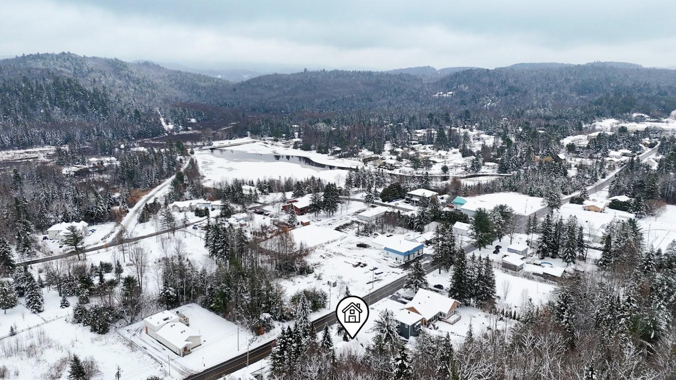 Photo aérienne - 7571 Rue Principale, Chertsey, QC - Outdoor With View