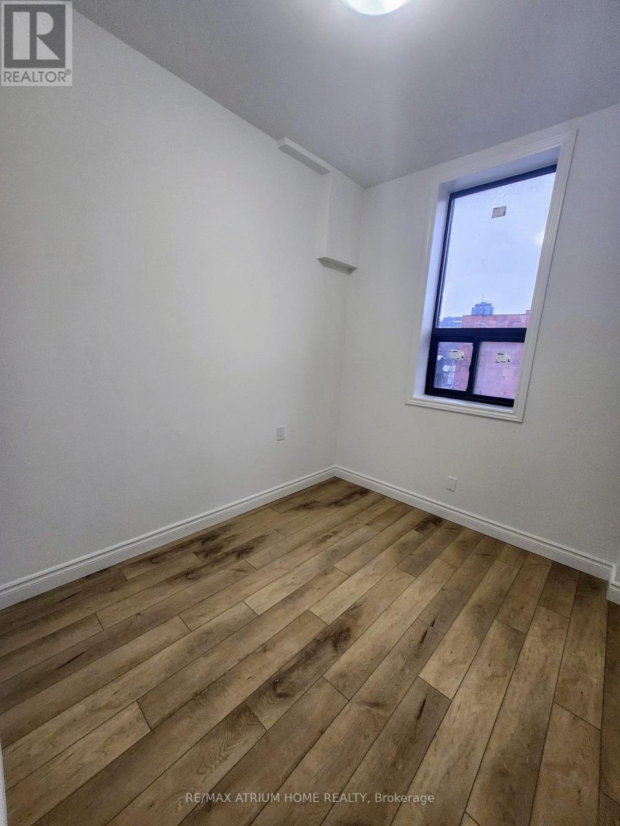 71 Main Street E, Hamilton, ON