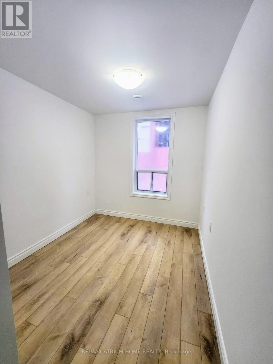 71 Main Street E, Hamilton, ON