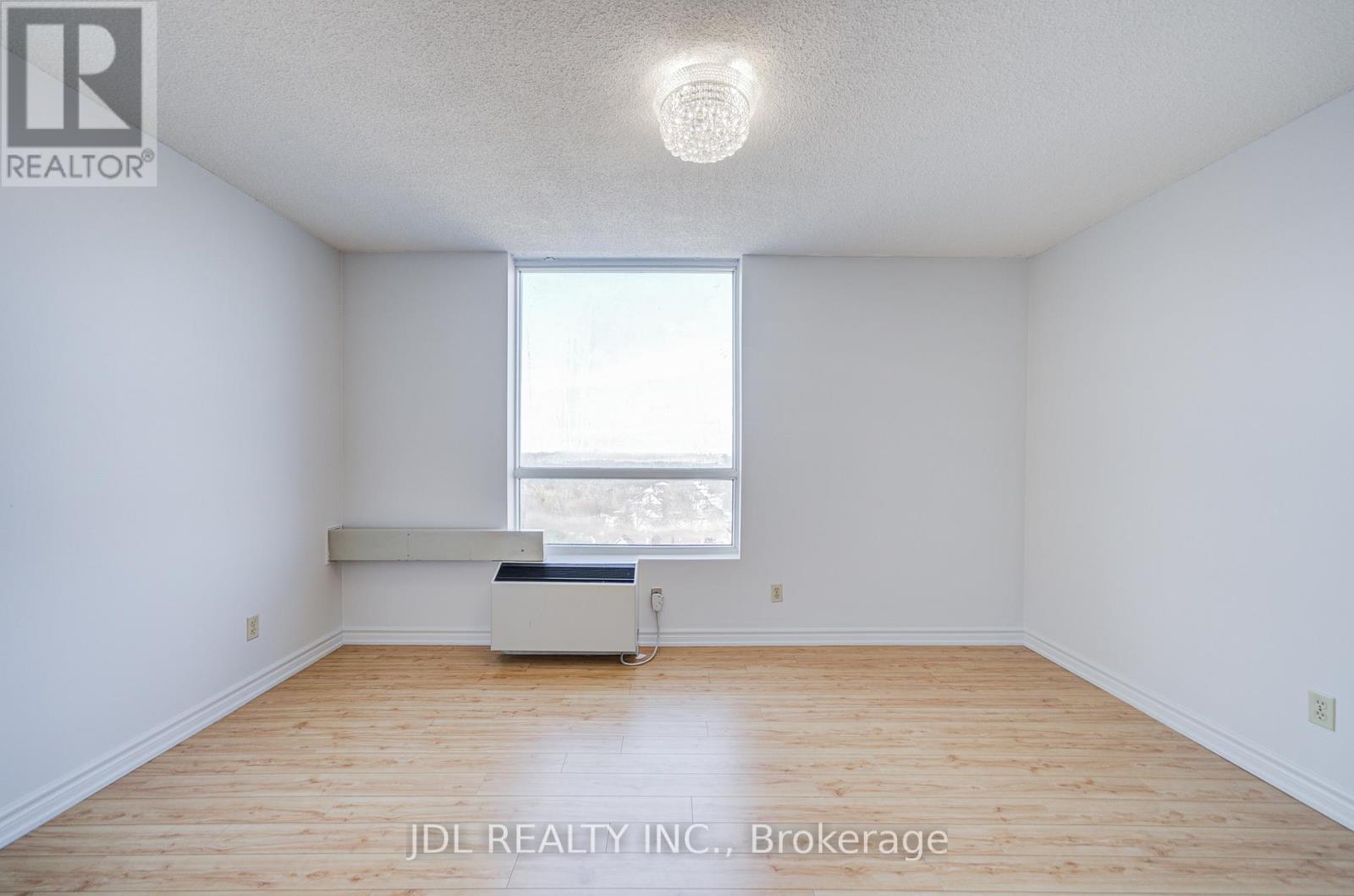 1106 - 1 Reidmount Avenue, Toronto, ON - Indoor Photo Showing Other Room
