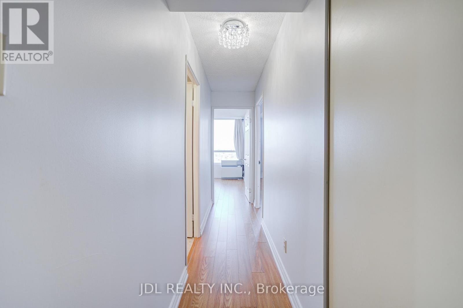 1106 - 1 Reidmount Avenue, Toronto, ON - Indoor Photo Showing Other Room