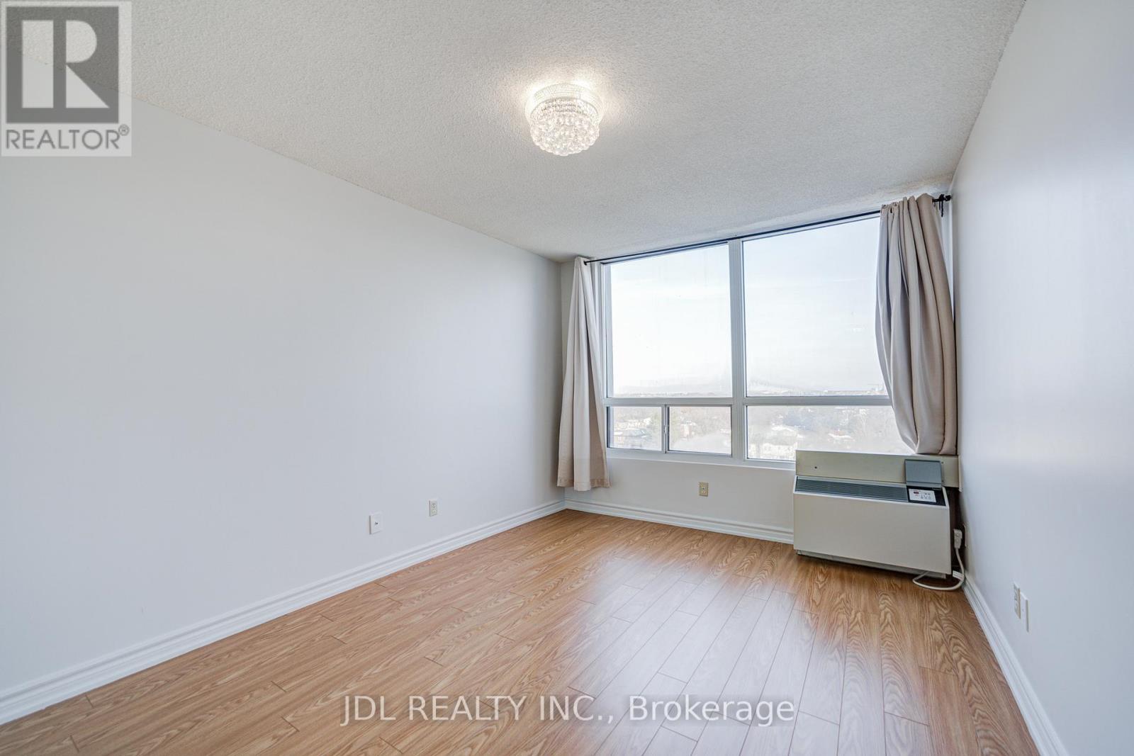 1106 - 1 Reidmount Avenue, Toronto, ON - Indoor Photo Showing Other Room