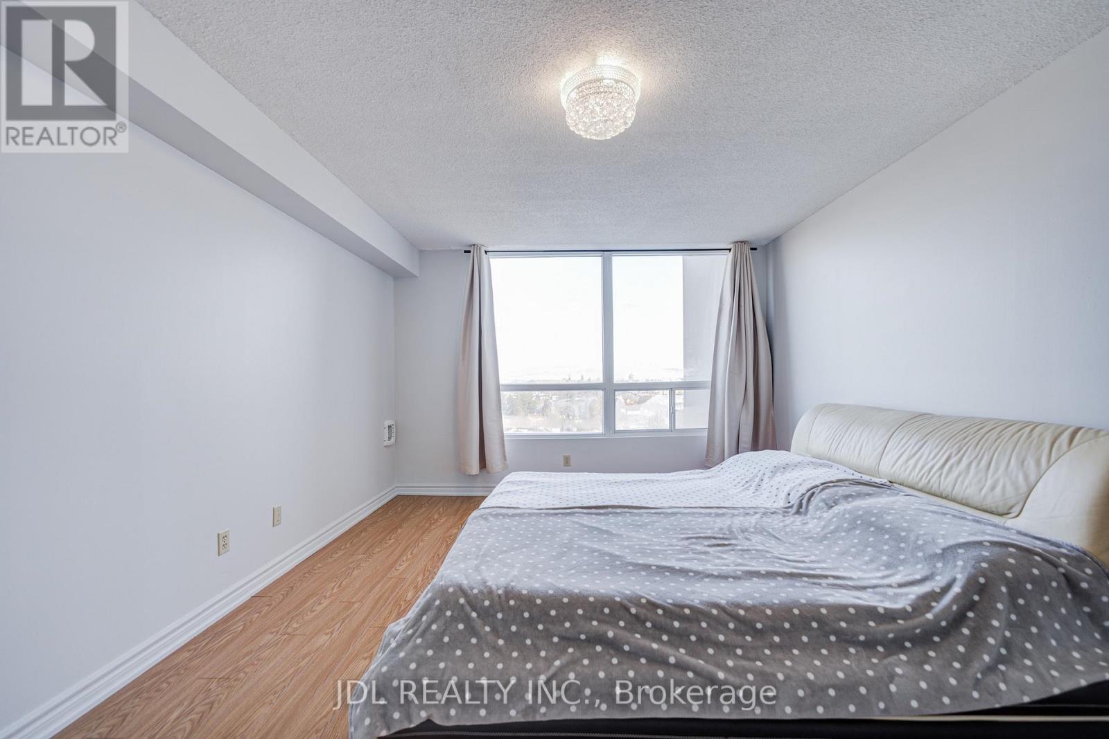 1106 - 1 Reidmount Avenue, Toronto, ON - Indoor Photo Showing Bedroom