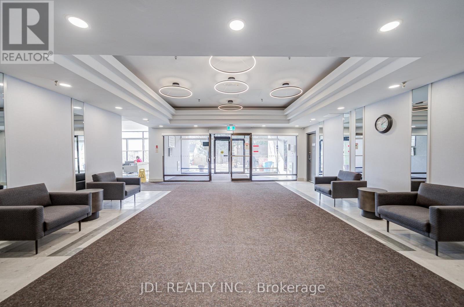 1106 - 1 Reidmount Avenue, Toronto, ON - Indoor Photo Showing Other Room