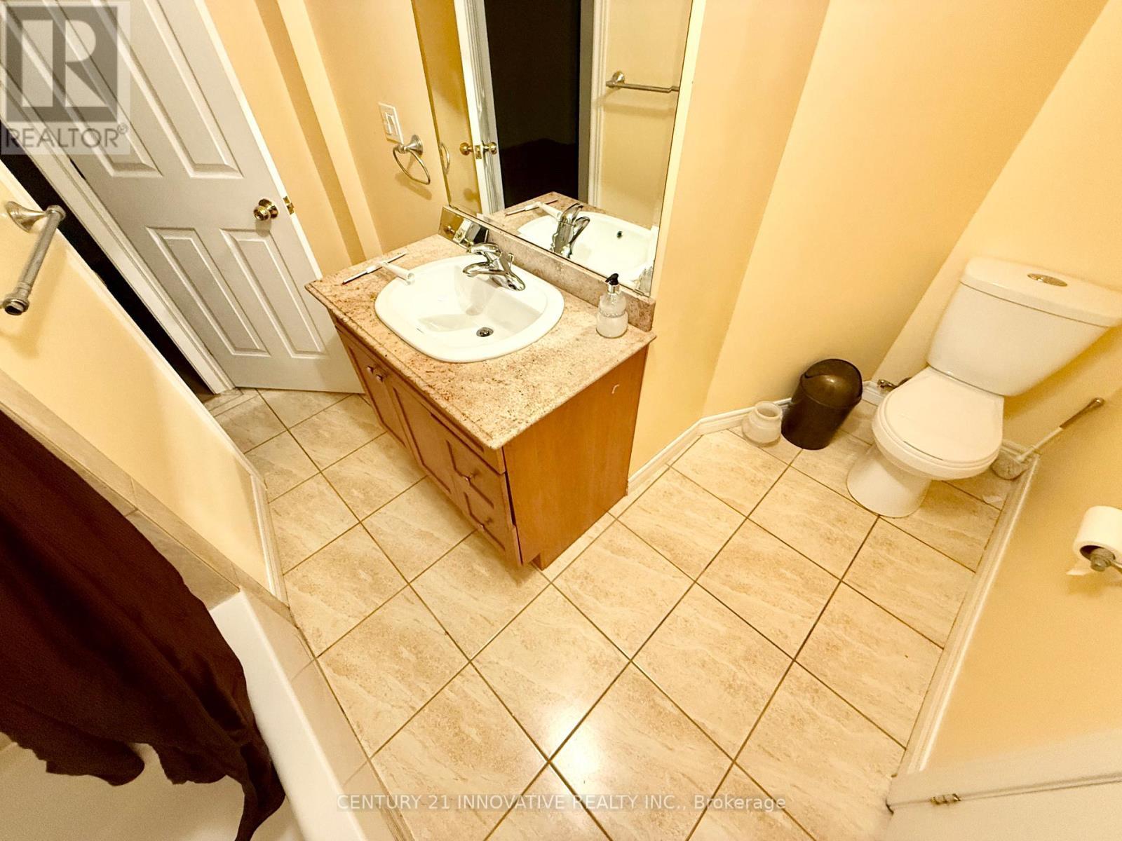 920 Mandolin Place, Mississauga, ON - Indoor Photo Showing Bathroom