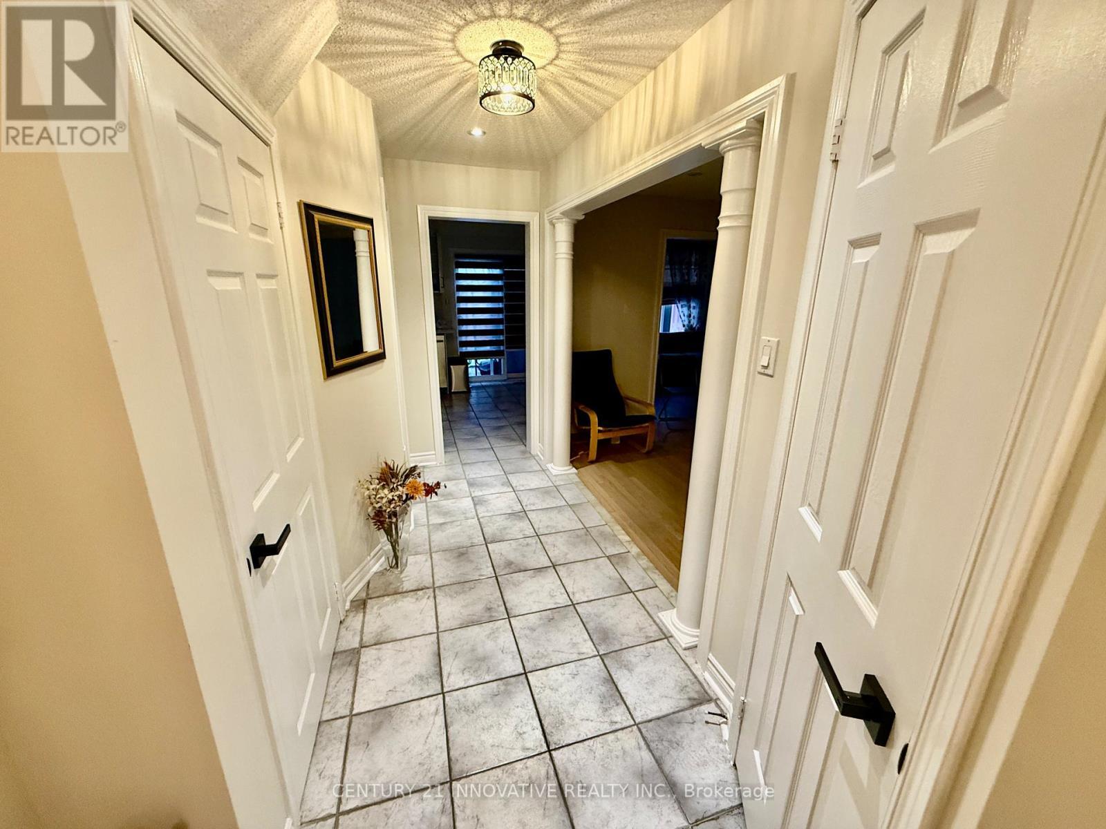 920 Mandolin Place, Mississauga, ON - Indoor Photo Showing Other Room