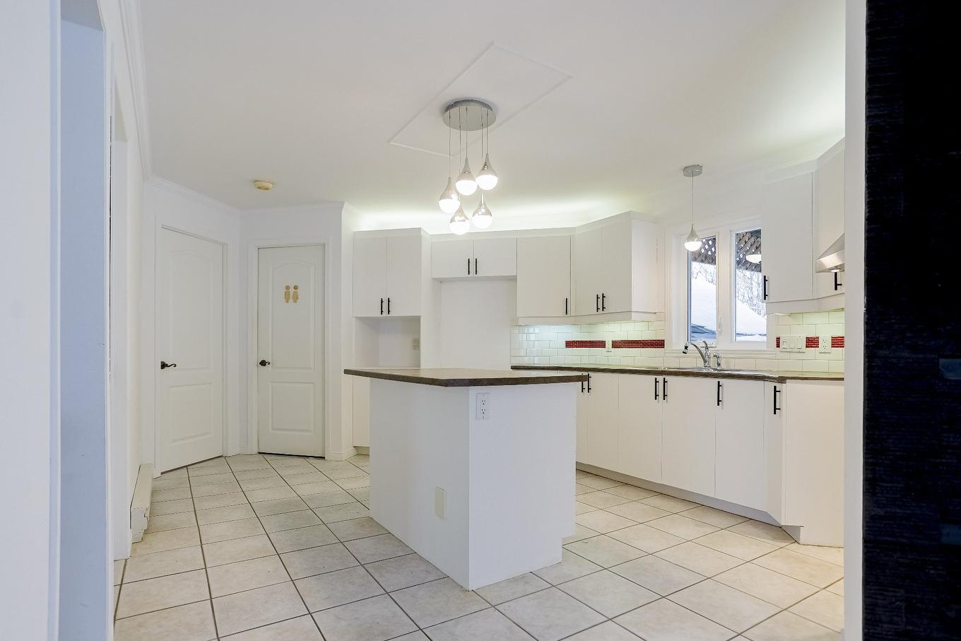 Cuisine - 615 Rue Lacerte, Trois-Rivières, QC - Indoor Photo Showing Kitchen