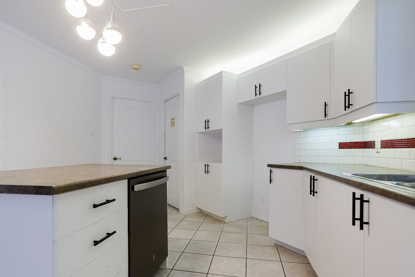 Cuisine - 615 Rue Lacerte, Trois-Rivières, QC - Indoor Photo Showing Kitchen