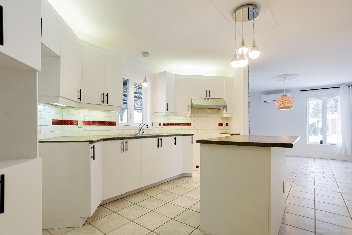 Cuisine - 615 Rue Lacerte, Trois-Rivières, QC - Indoor Photo Showing Kitchen