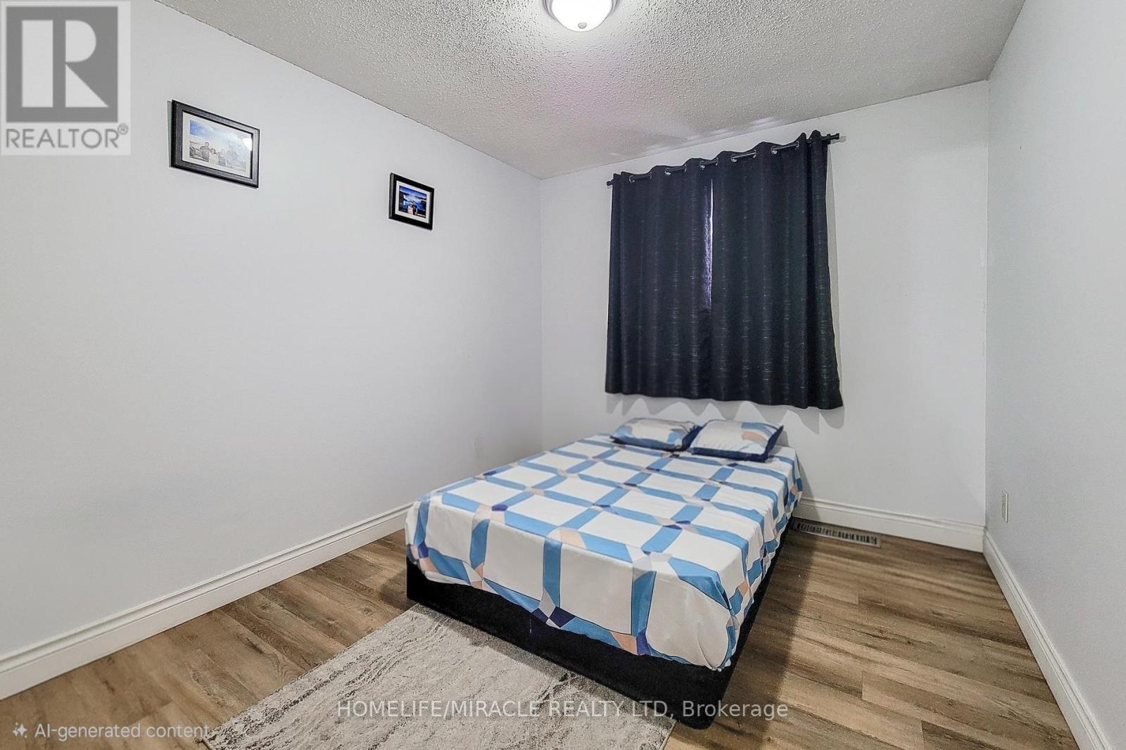 758 Stone Church Road E, Hamilton, ON - Indoor Photo Showing Bedroom