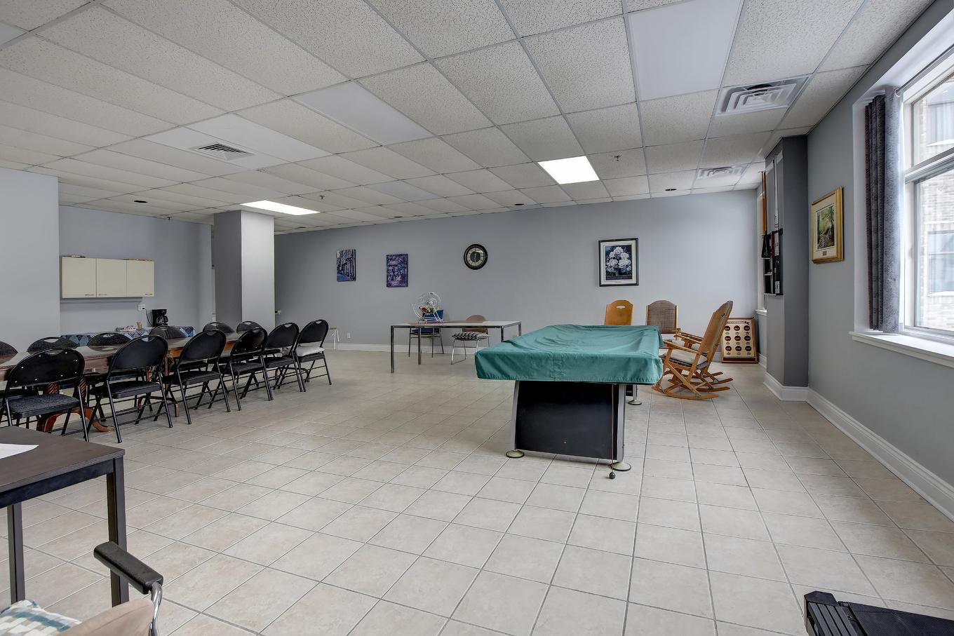 Salle communautaire - 104-305 Rue Laviolette, Saint-Jérôme, QC - Indoor