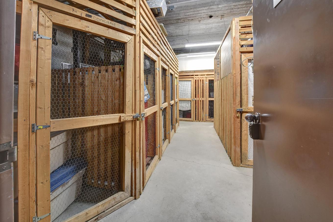 Rangement - 104-305 Rue Laviolette, Saint-Jérôme, QC - Indoor Photo Showing Other Room