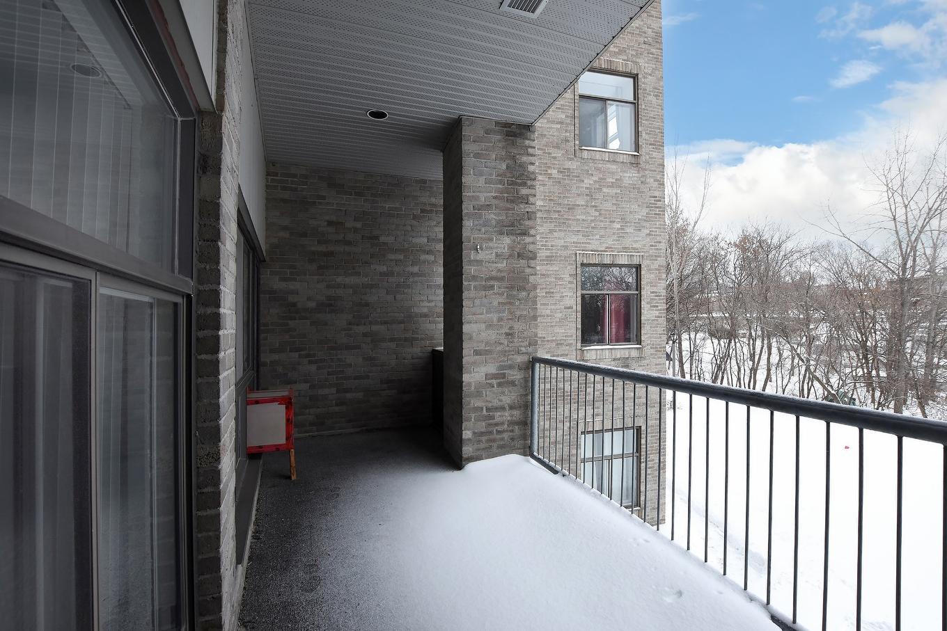 Terrasse - 104-305 Rue Laviolette, Saint-Jérôme, QC - Outdoor